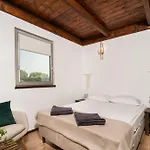 Z Jacuzzi Na Folwarku Zulawskim Дом отдыха *