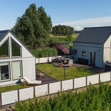 Z Jacuzzi Na Folwarku Zulawskim * 埃尔布隆格